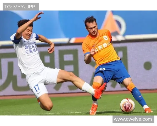 2015年中超联赛精彩对决申花与申鑫的巅峰对决回顾与分析